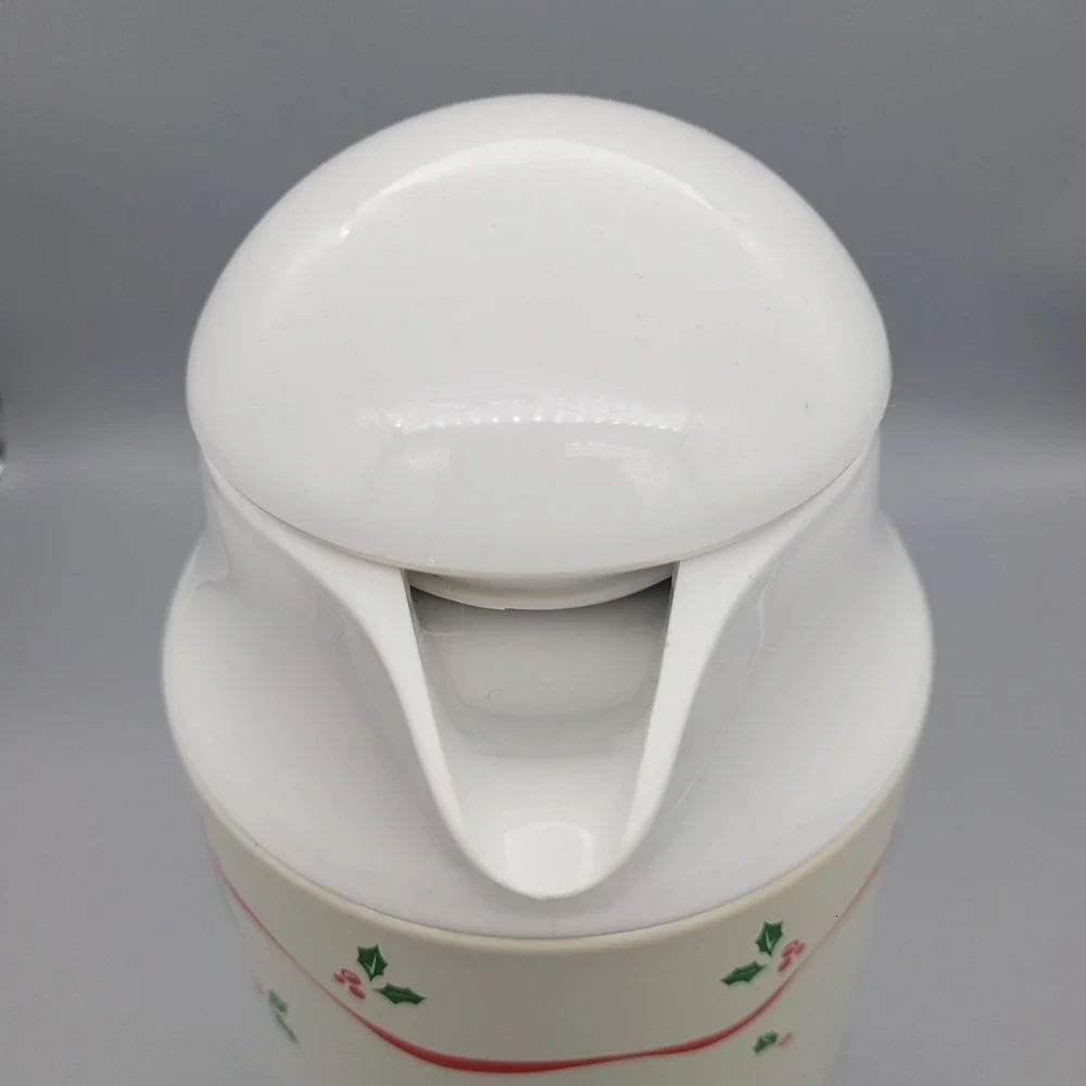 Vintage Corning Thermique 1 QT‎ Insulated Carafe Pitcher Christmas